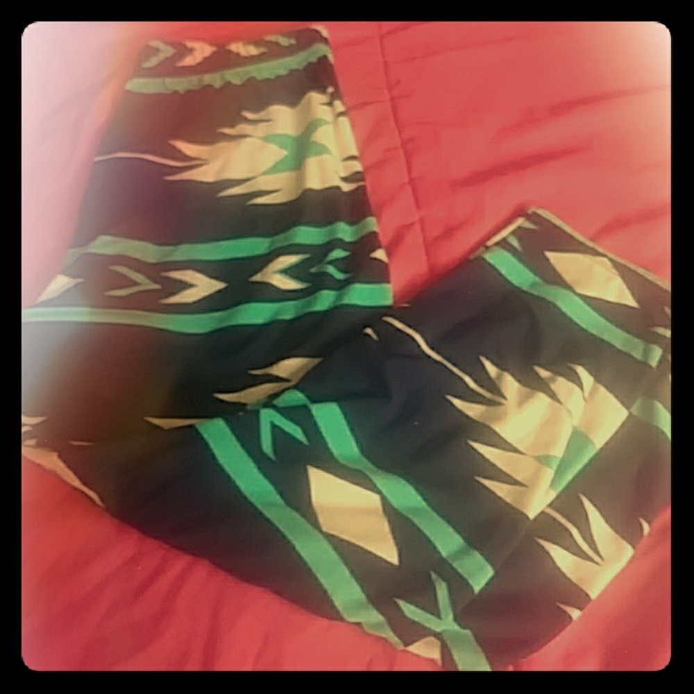 Aztec crop leggings